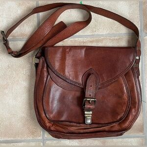 Vintage Satchel and Fable Rust Brown Leather Messenger Cross-body Mail Purse Bag